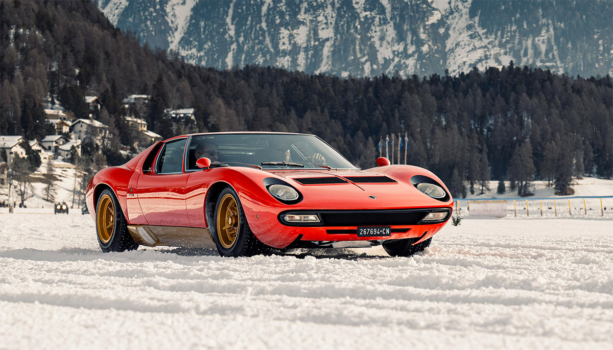 Lamborghini Polo Storico sous la neige à Saint-Moritz