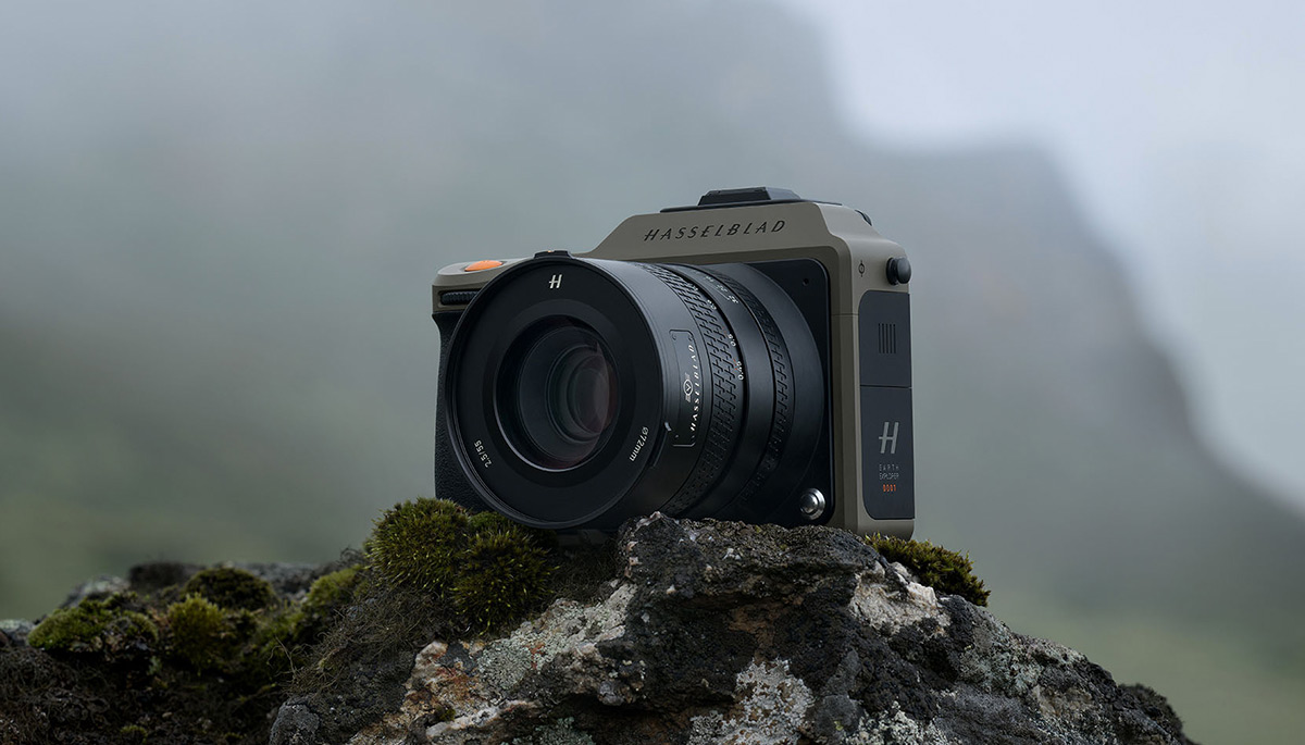 Hasselblad X2D 100C Earth Explorer Limited Edition